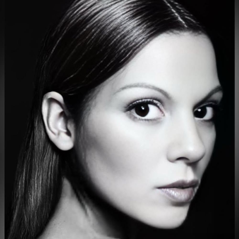 Meet your Posher, Christy